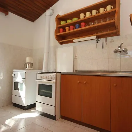 Апартаменты With A Parking Space Valbandon, - 7228 Фажана
